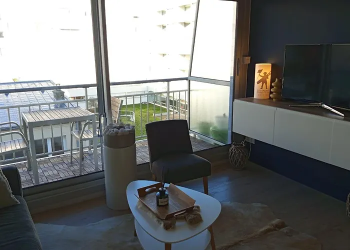 Lejlighed With Balcony Near The